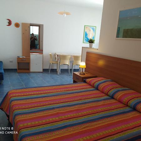 Samarcanda Camere E Appartamenti Порто-Чезарео Экстерьер фото